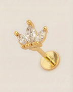 Altın renkli 316L cerrahi çelik 3 markiz taşlı taç flatback piercing tasarımı.