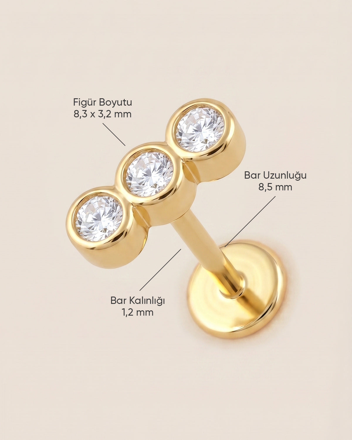 Altın renkli 316L cerrahi çelik sıralı 3 taşlı flatback piercingin ölçü görseli.