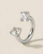 Gümüş renkli 316L cerrahi çelik 6 mm çift tektaş yarım halka piercing tasarımı.