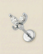 Gümüş renkli 316L cerrahi çelik minimal kelebek formlu flatback piercing tasarımı.