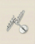 Gümüş renkli 316L cerrahi çelik şimşek formlu flatback piercing tasarımı.