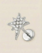 Gümüş renkli 316L cerrahi çelik zirkon taşlı kutup yıldızı flatback piercing.