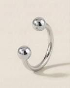 Gümüş renkli 316L cerrahi çelik 10 mm yarım halka piercing tasarımı.