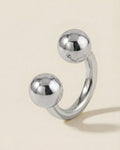 Gümüş renkli 316L cerrahi çelik 6 mm yarım halka piercing tasarımı.