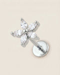 Gümüş renkli 316L cerrahi çelik büyük çiçek formlu flatback piercing tasarımı.
