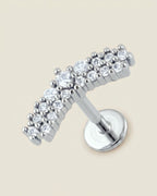 Gümüş renkli 316L cerrahi çelik görkemli kavisli flatback piercing tasarımı.