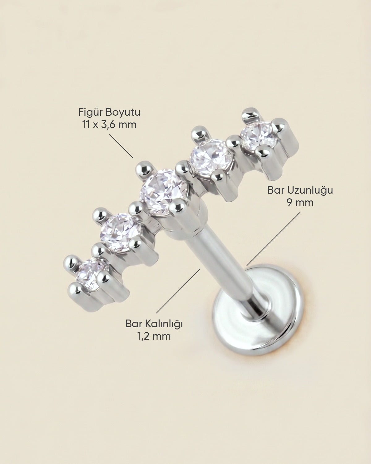 Gümüş renkli 316L cerrahi çelik kavisli 5 zirkon taşlı flatback piercingin ölçü görseli.