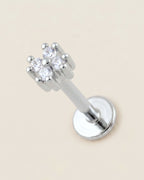 Gümüş renkli 316L cerrahi çelik minik zirkon taşlı flatback piercing tasarımı.