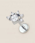 Gümüş renkli 316L cerrahi çelik yarım güneş figürlü flatback piercing tasarımı.